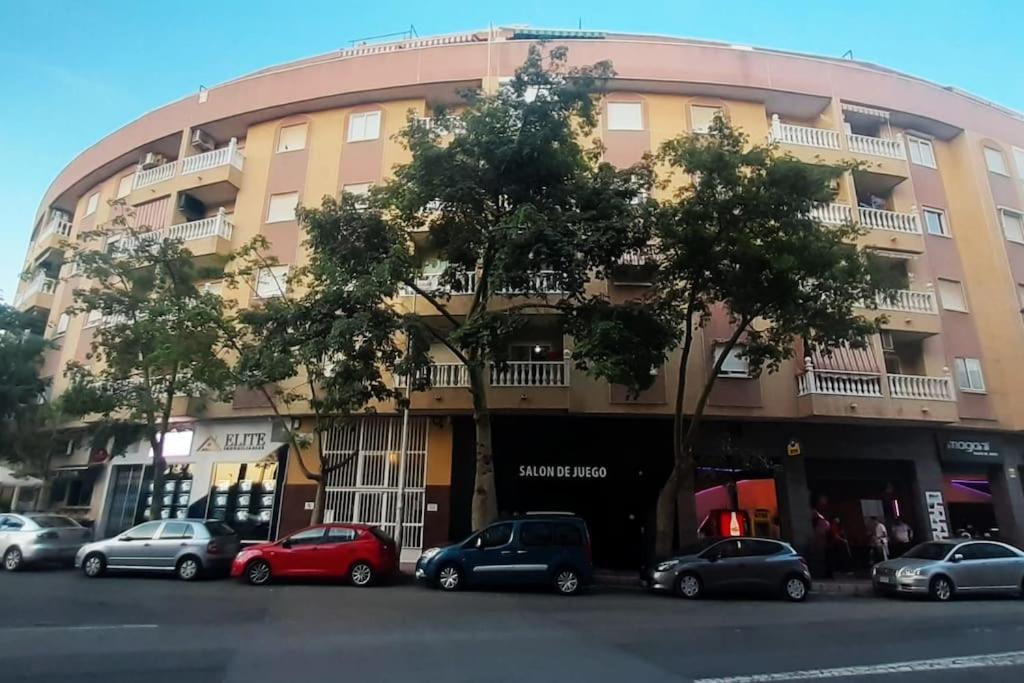 Adventure Harbour Apartment Torrevieja Bagian luar foto