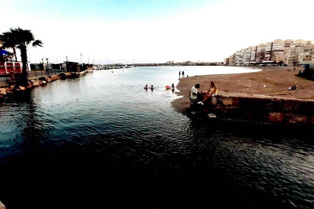 Adventure Harbour Apartment Torrevieja Bagian luar foto