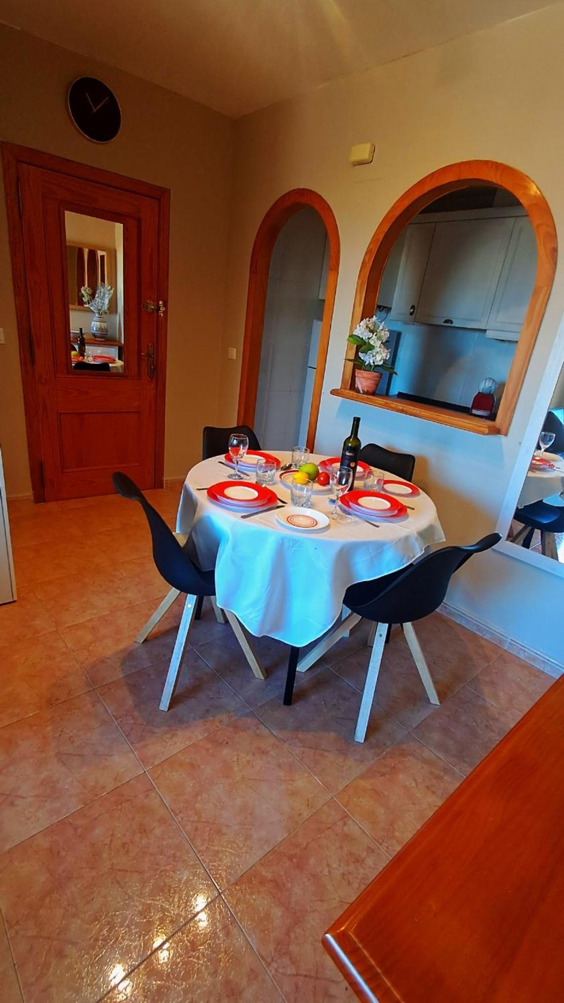 Adventure Harbour Apartment Torrevieja Bagian luar foto